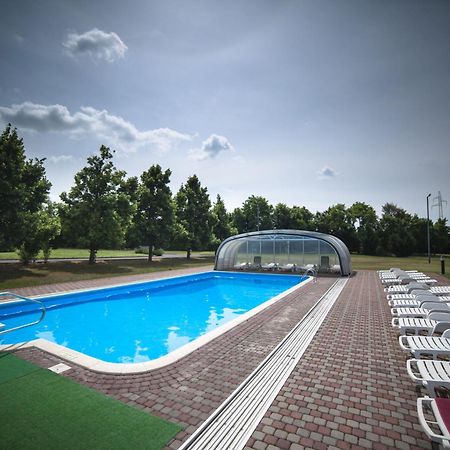 Hotel Ovit Keszthely Extérieur photo