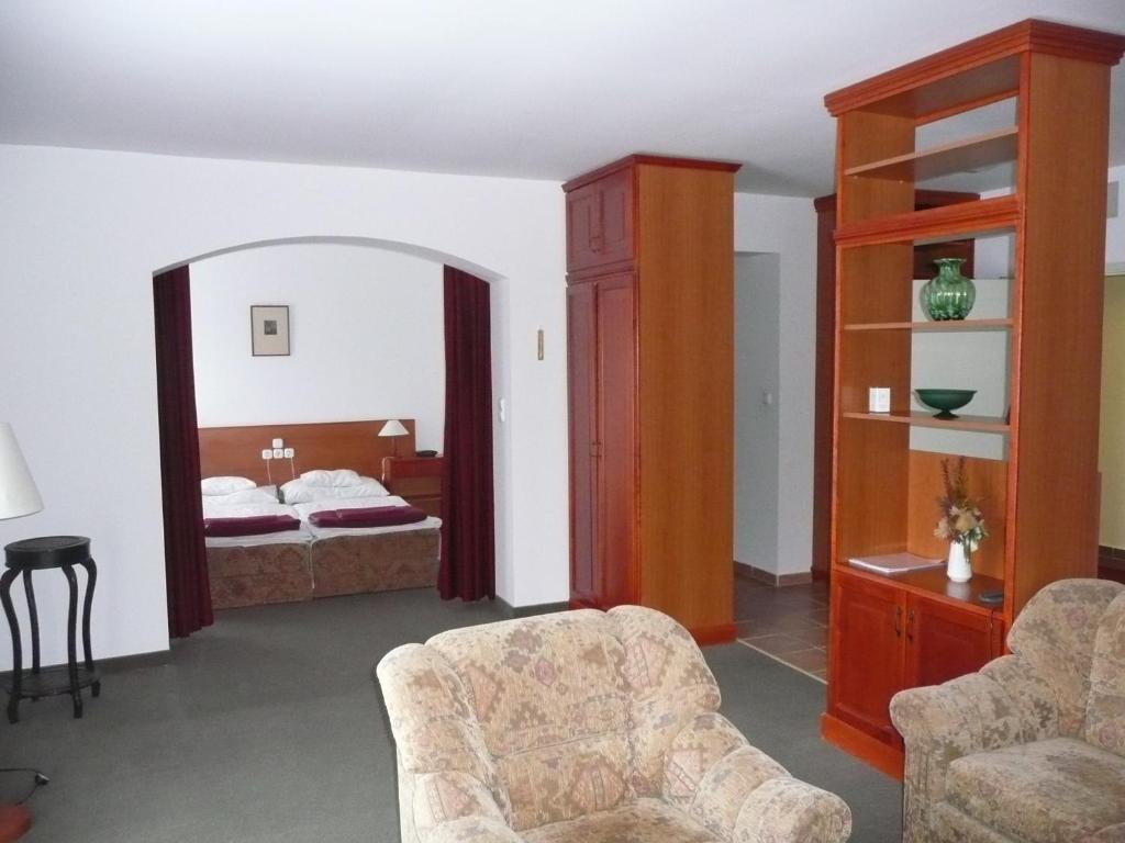 Hotel Ovit Keszthely Chambre photo